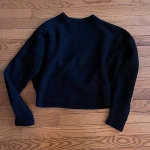 Everlane Boucle Cropped Black Sweater, Medium